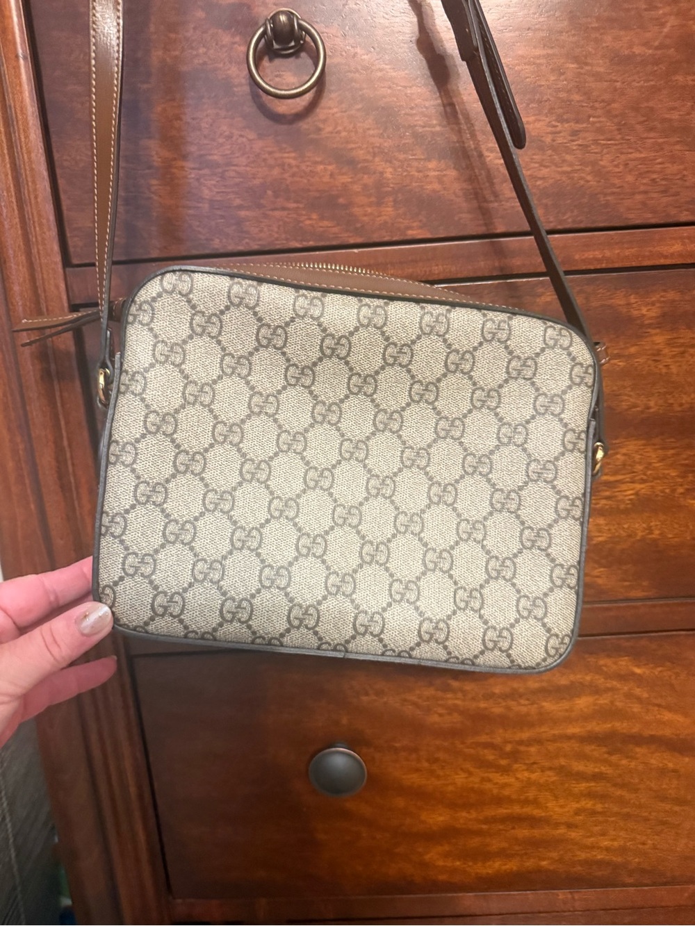 Authentic Gucci Beige GG Canvas Crossbody with Brown Leather & Gold Horsebit - Picture 8 of 8